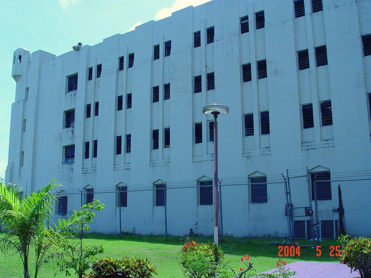 Antigua Penitenciaría Estatal de Río Piedras - Oso Blanco - San Juan (Río Piedras) - 2004 00102